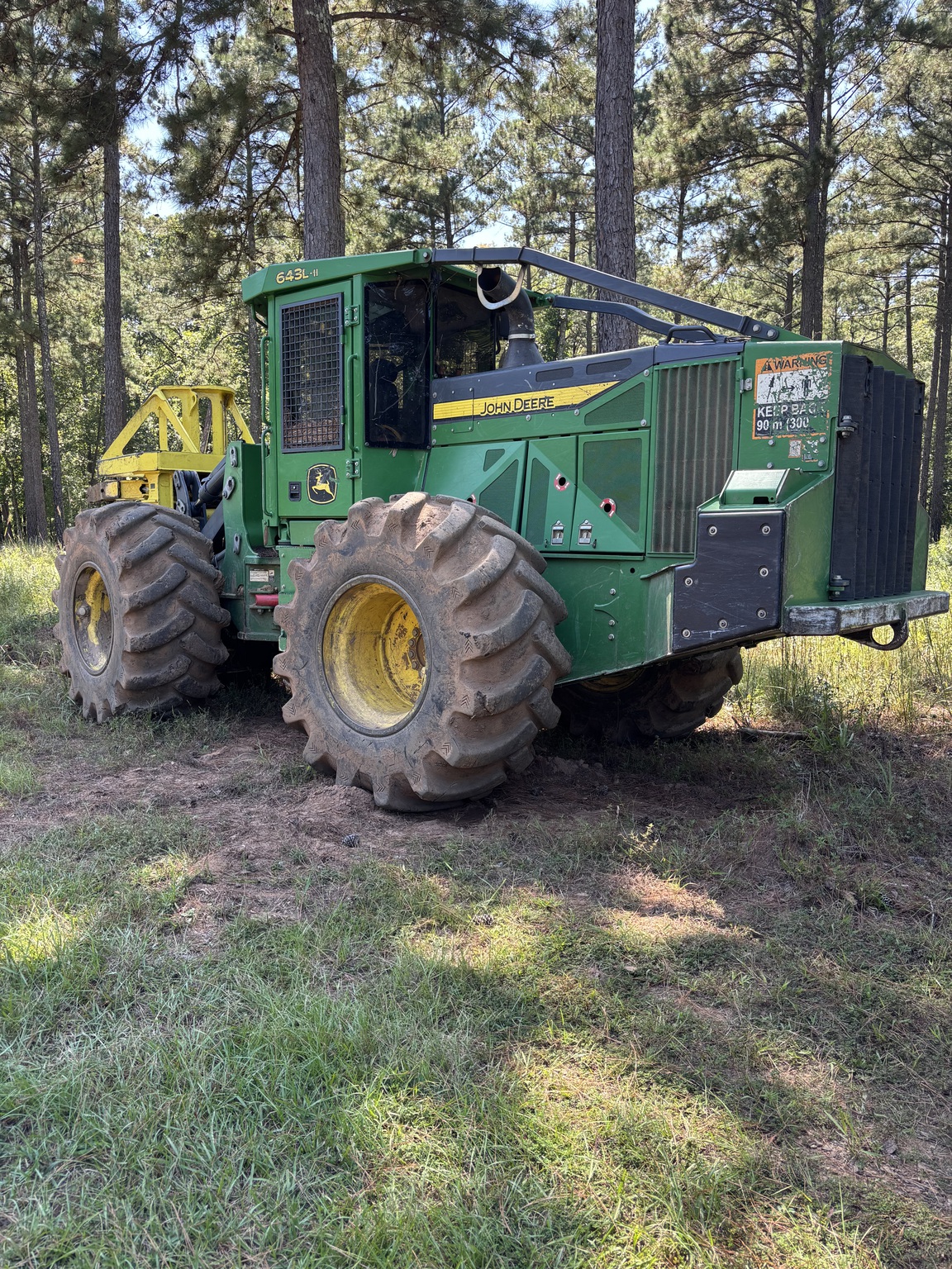 2022 John Deere 643L-II Image 8