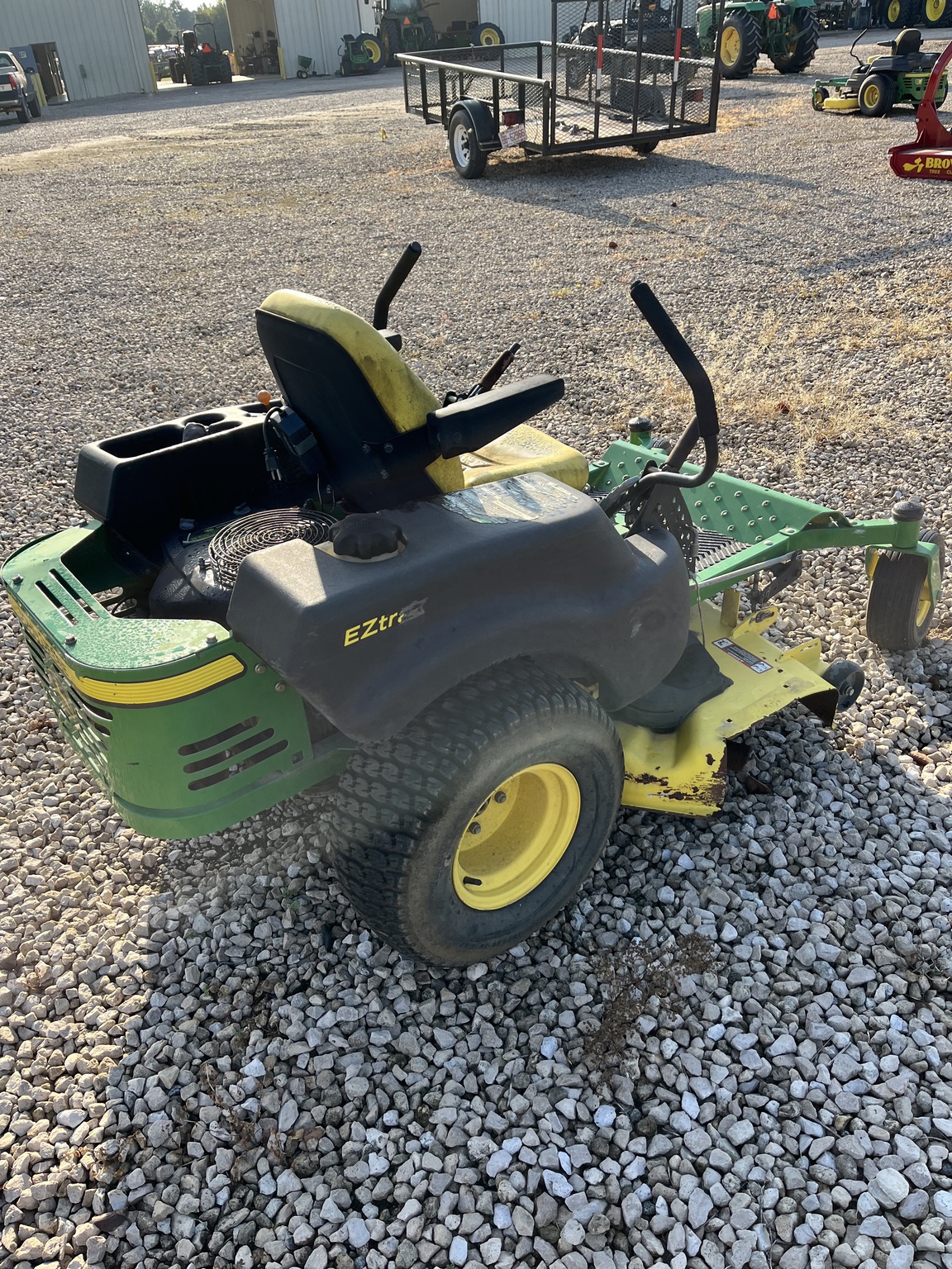 2009 John Deere Z445 Image 3