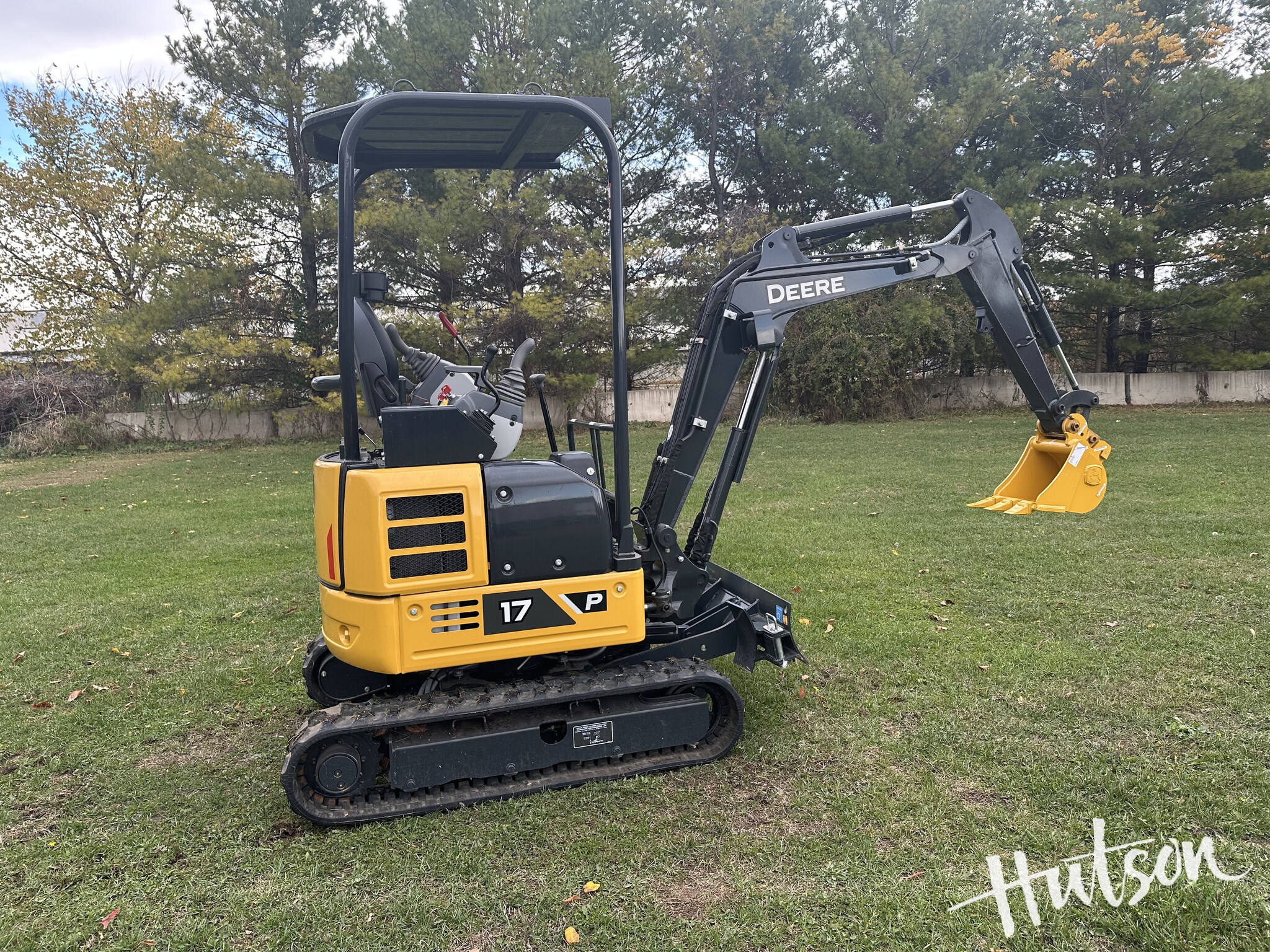 2024 John Deere 17 P