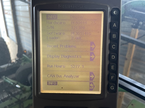 2004 John Deere 4710 Photo 3