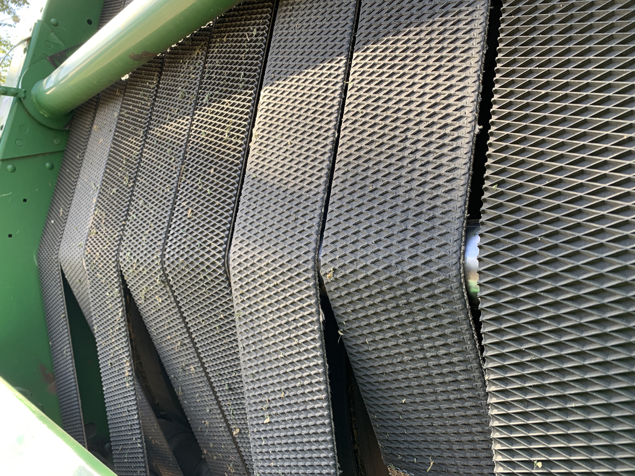 2020 John Deere 560M Image 2