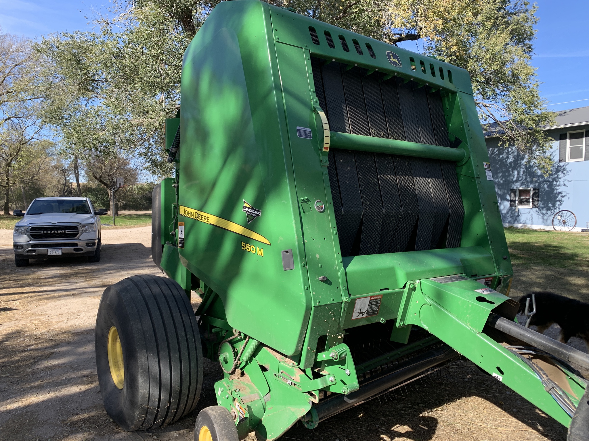 2020 John Deere 560M Image 6