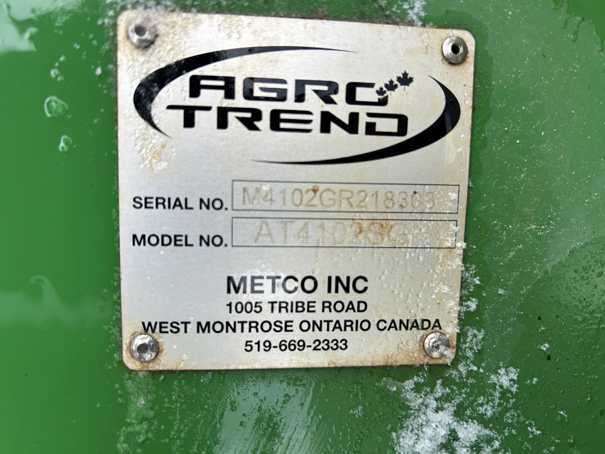 2001 White 6710 Image 25