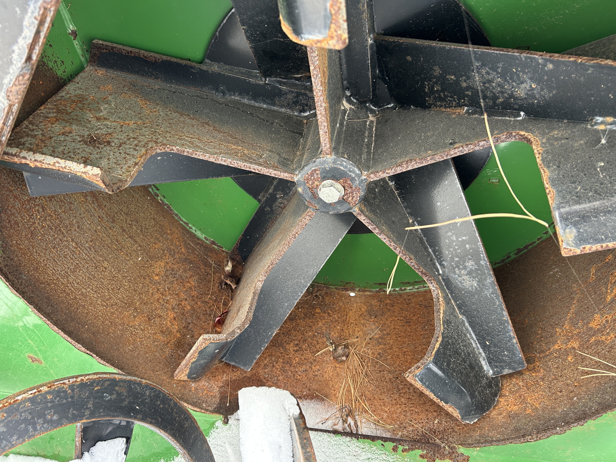 2001 White 6710 Image 26