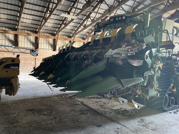 2023 John Deere C18F - Photo1