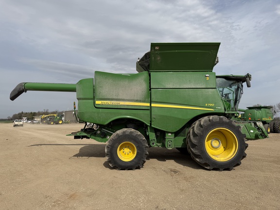 2024 John Deere S790 - Photo2