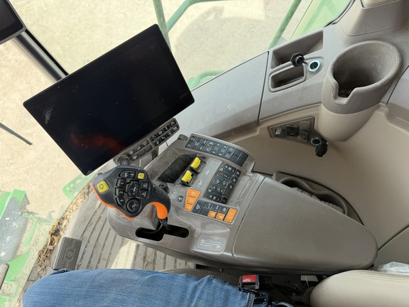 2024 John Deere S790 - Photo40