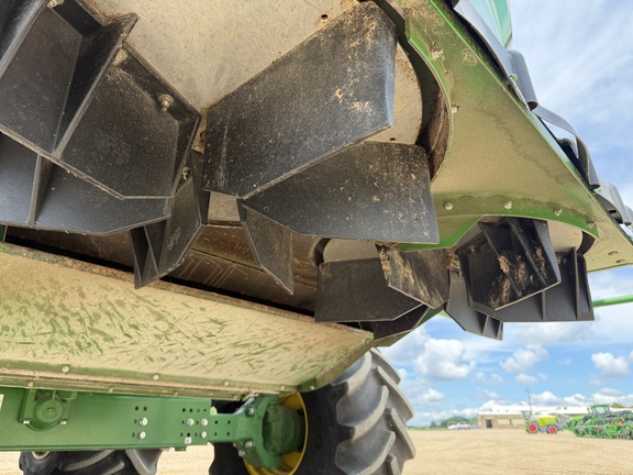 2024 John Deere S790 - Photo22