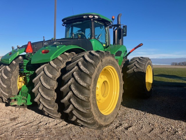 2020 John Deere 9570R Image 4