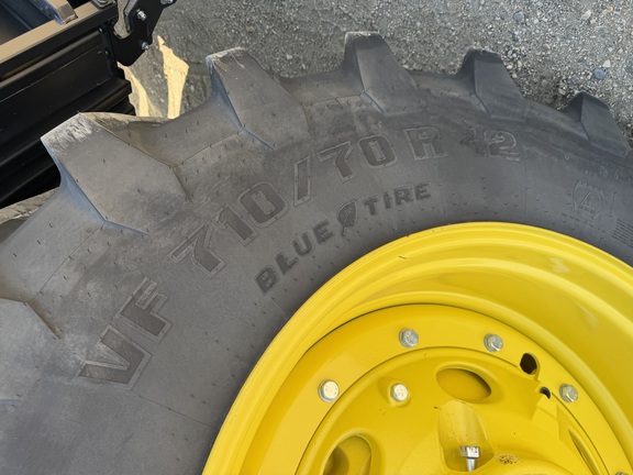 2025 John Deere 7R 350 - Photo13