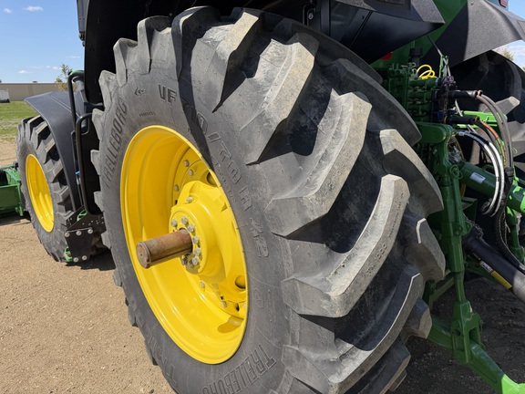2025 John Deere 7R 350 - Photo18