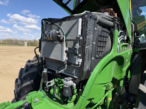 2025 John Deere 7R 350 - Photo21