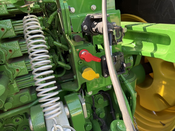 2025 John Deere 7R 350 - Photo30