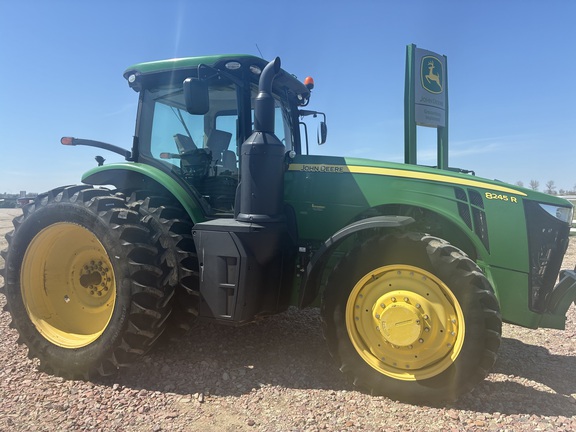 2014 John Deere 8245R (6th thumbnail)