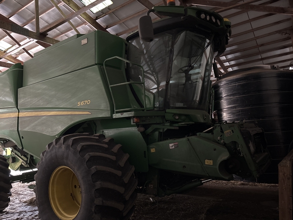 Used 2012 John Deere S670 Combines at Koenig Equipment in Anna, OH - Photo3