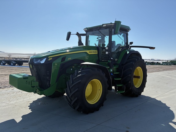 2023 John Deere 8R 370 Used Equipment