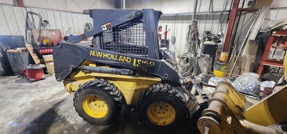 Photo of 2001 New Holland LS160