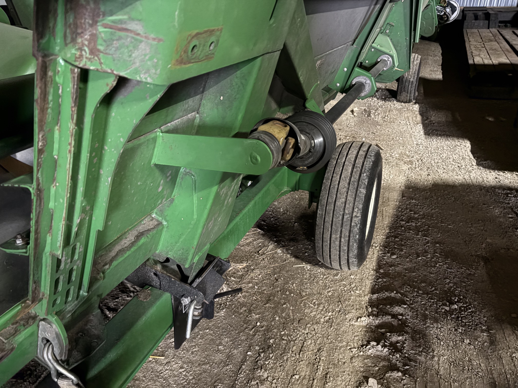 2011 John Deere 612C Image 20