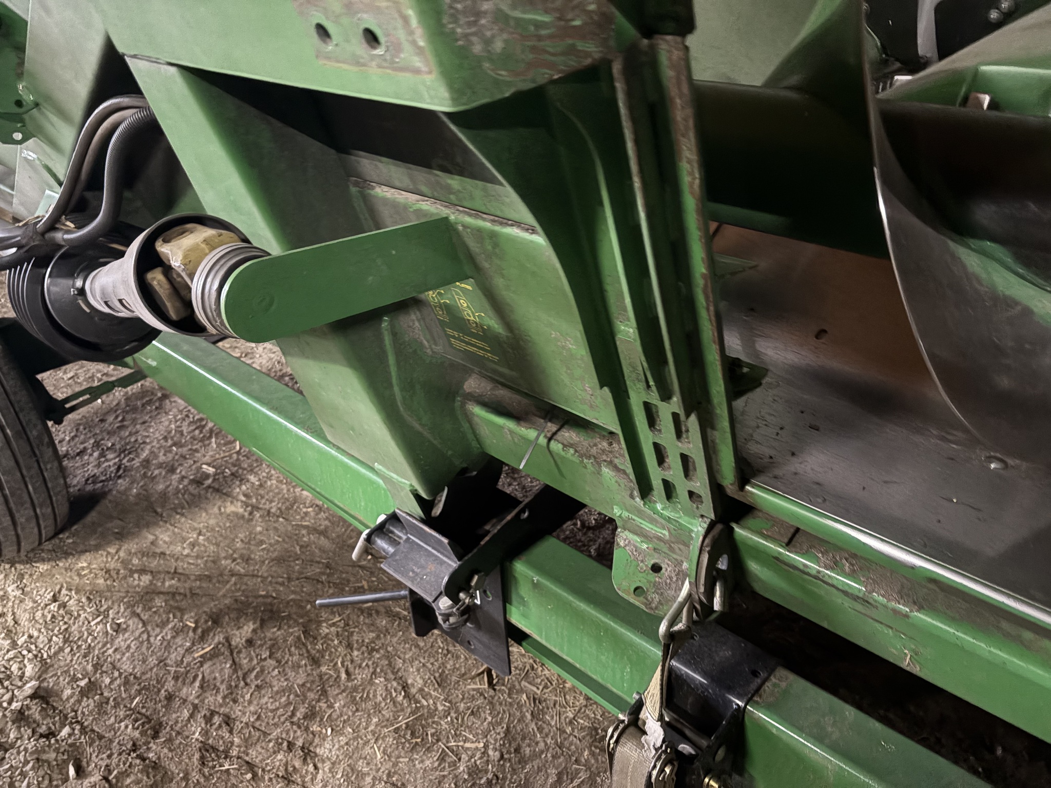 2011 John Deere 612C Image 19