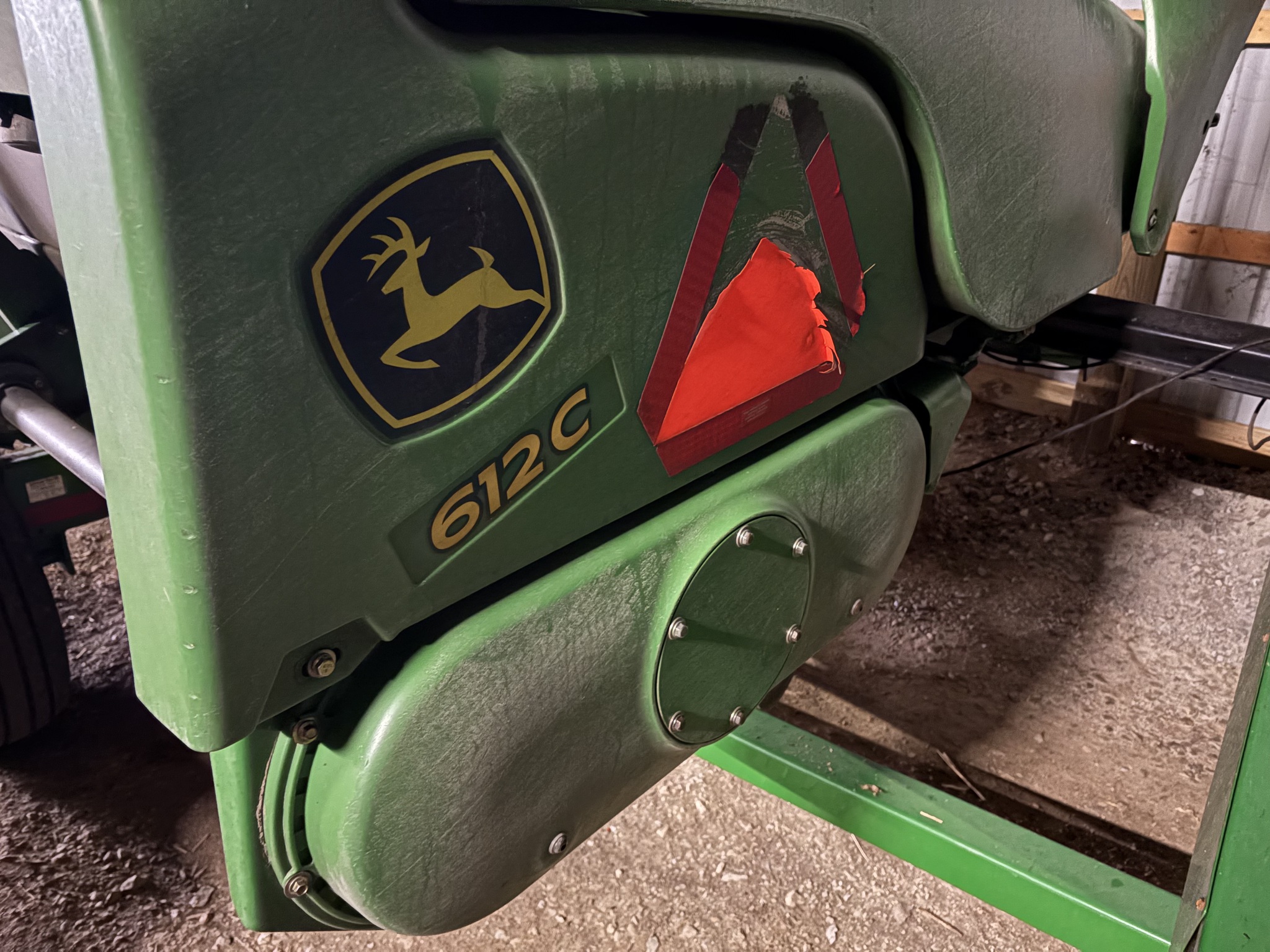 2011 John Deere 612C Image 18