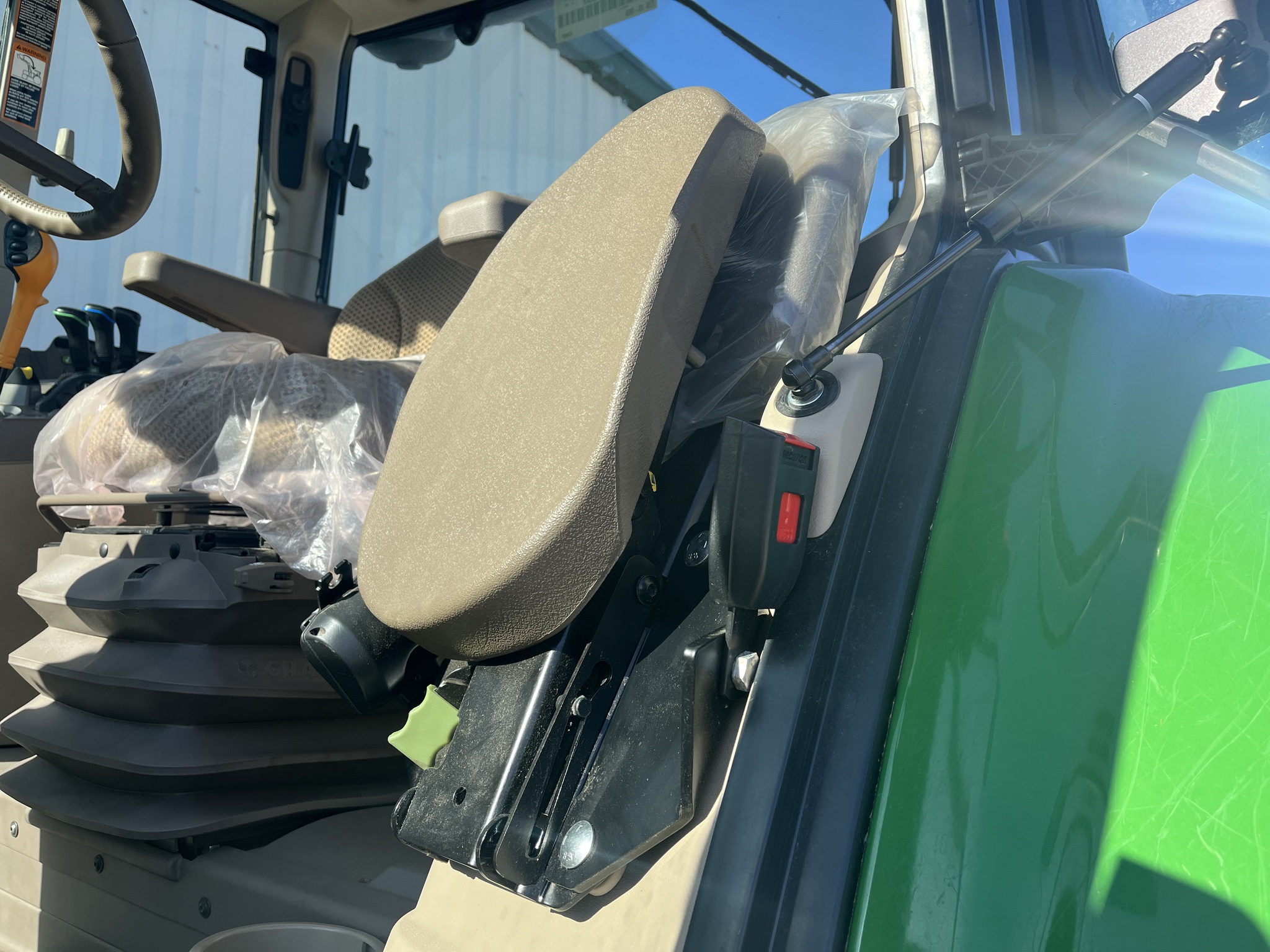  2024 John Deere 6130M at Heritage Tractor in West Plains, MO