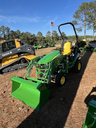 2024 John Deere 1025R Photo 4