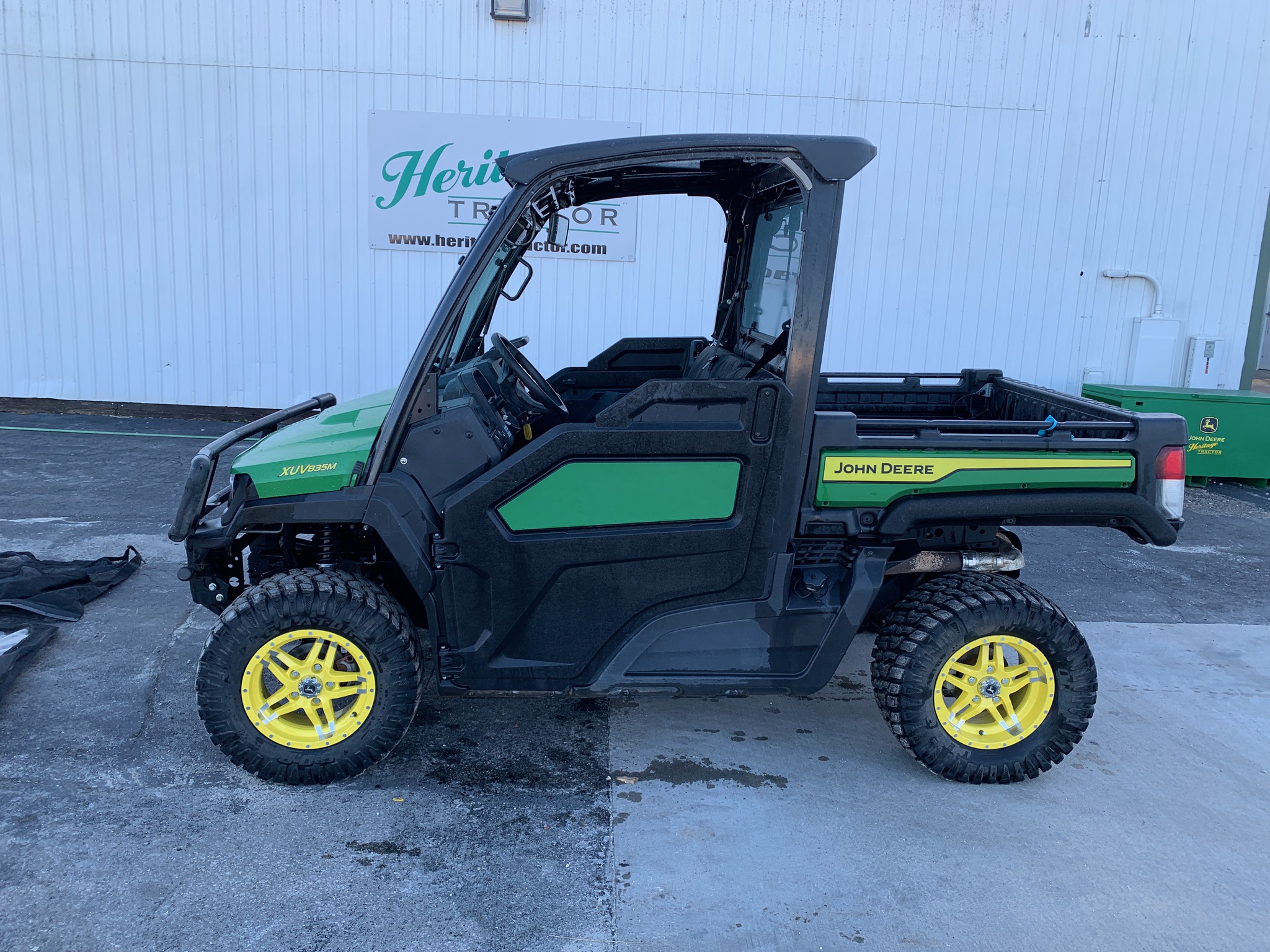  2021 John Deere XUV 835M at Heritage Tractor in Lamar, MO