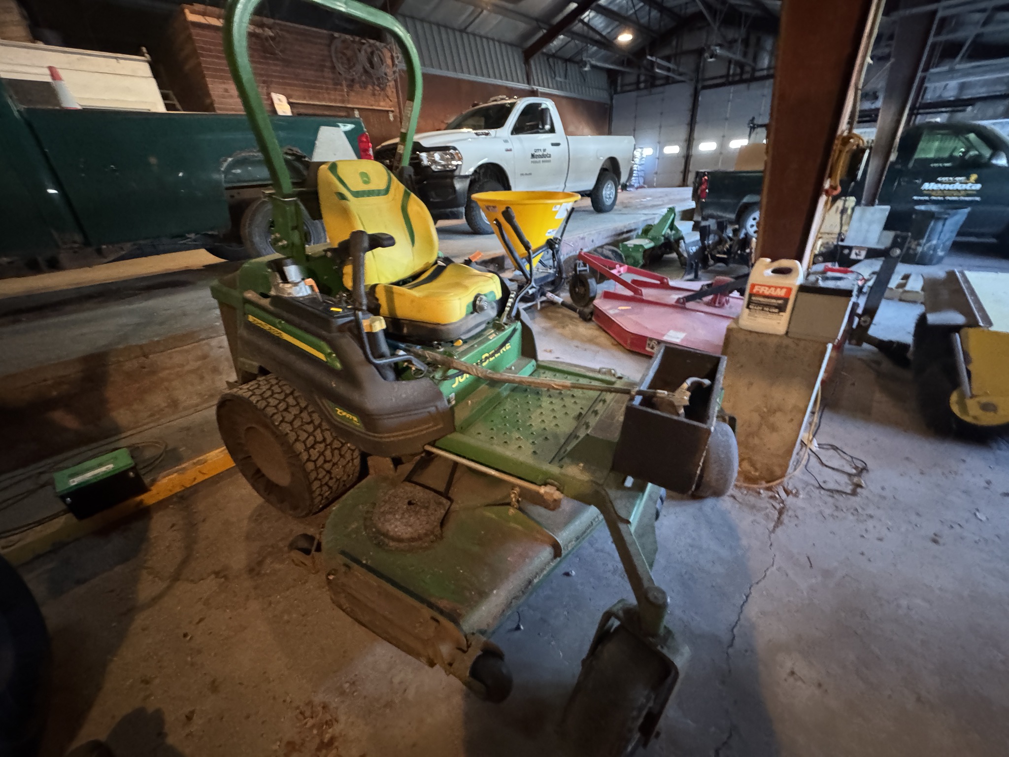  2024 John Deere Z997R at Heritage Tractor in Mendota, IL