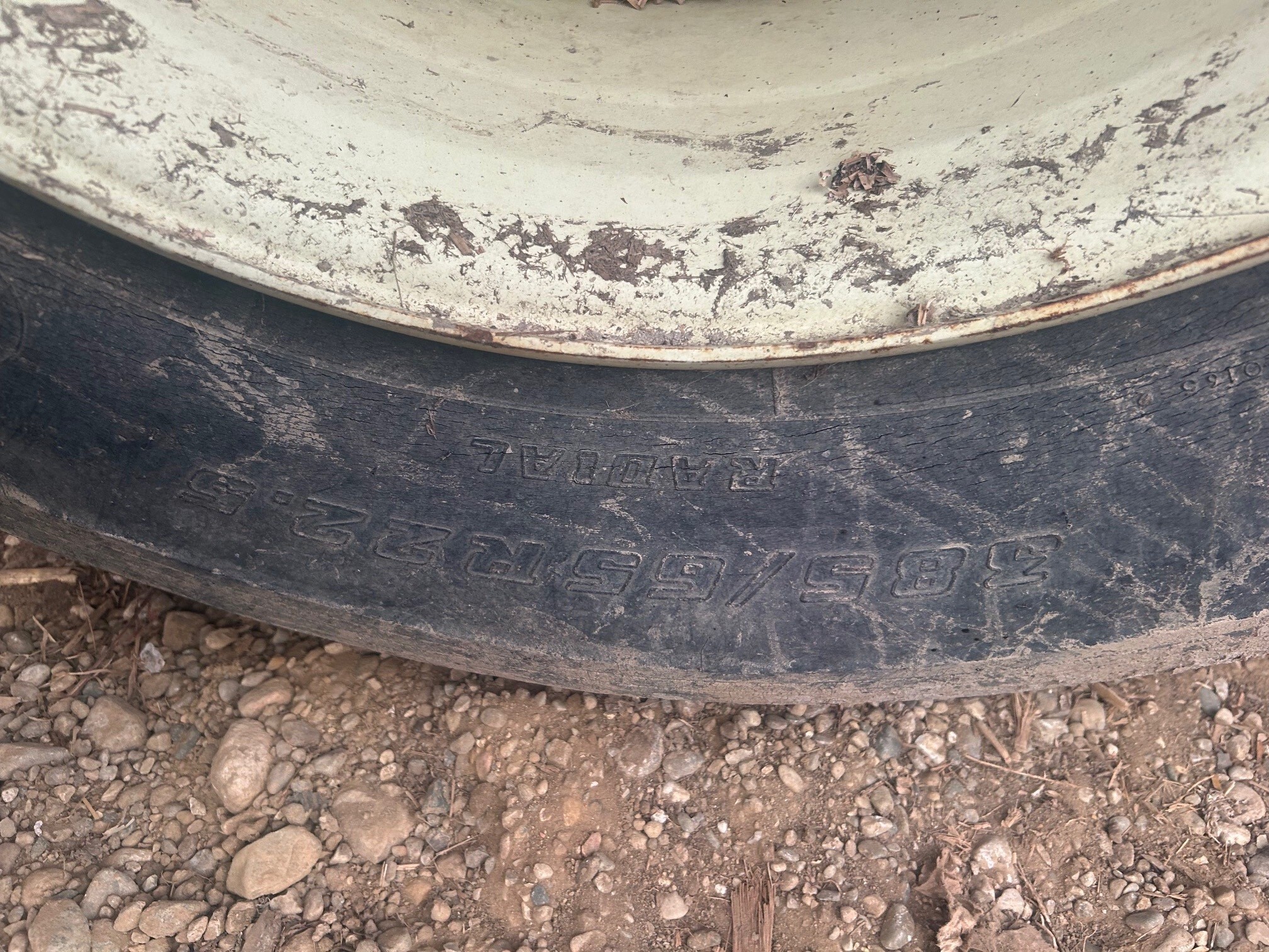 2015 Kuhn RA142 Image 4