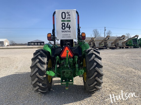 Photo of 2025 John Deere 5060E