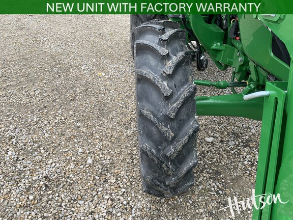 Photo of 2025 John Deere 5060E