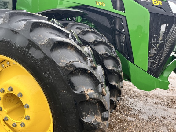 2022 John Deere 8R 370 - Photo14