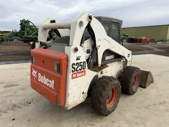 2009 Bobcat S250 - Photo3