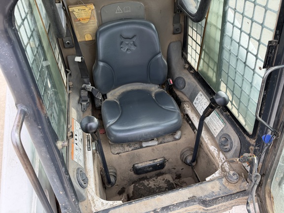 2009 Bobcat S250 - Photo21