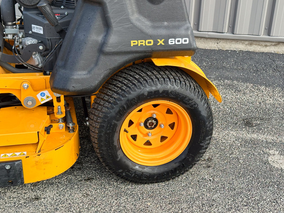 2015 Cub-Cadet PRO X648