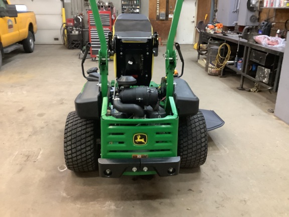 Photo of 2023 John Deere Z930R