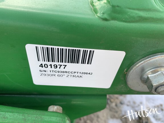 Photo of 2023 John Deere Z930R