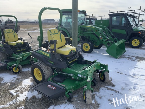 Photo of 2023 John Deere Z930R