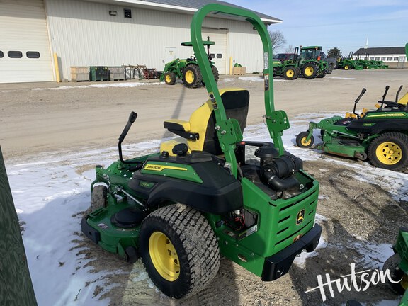 Photo of 2023 John Deere Z930R