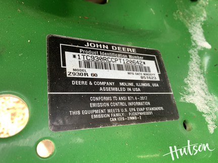 Photo of 2023 John Deere Z930R