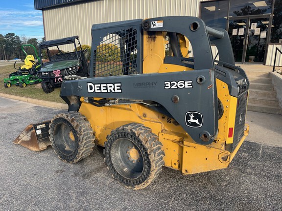 2016 John Deere 326E-2