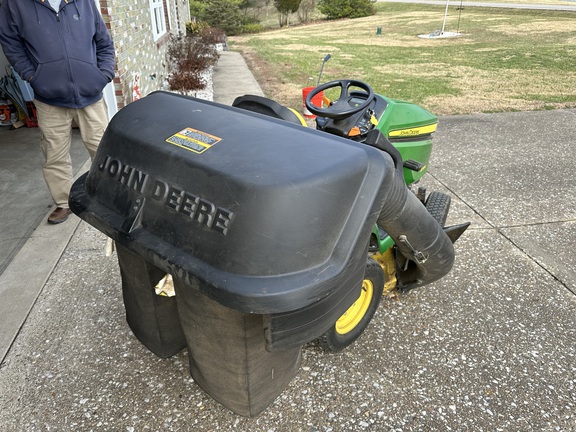 Photo of 2015 John Deere X304