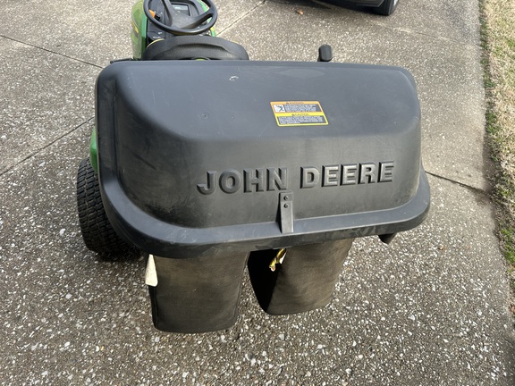 Photo of 2015 John Deere X304