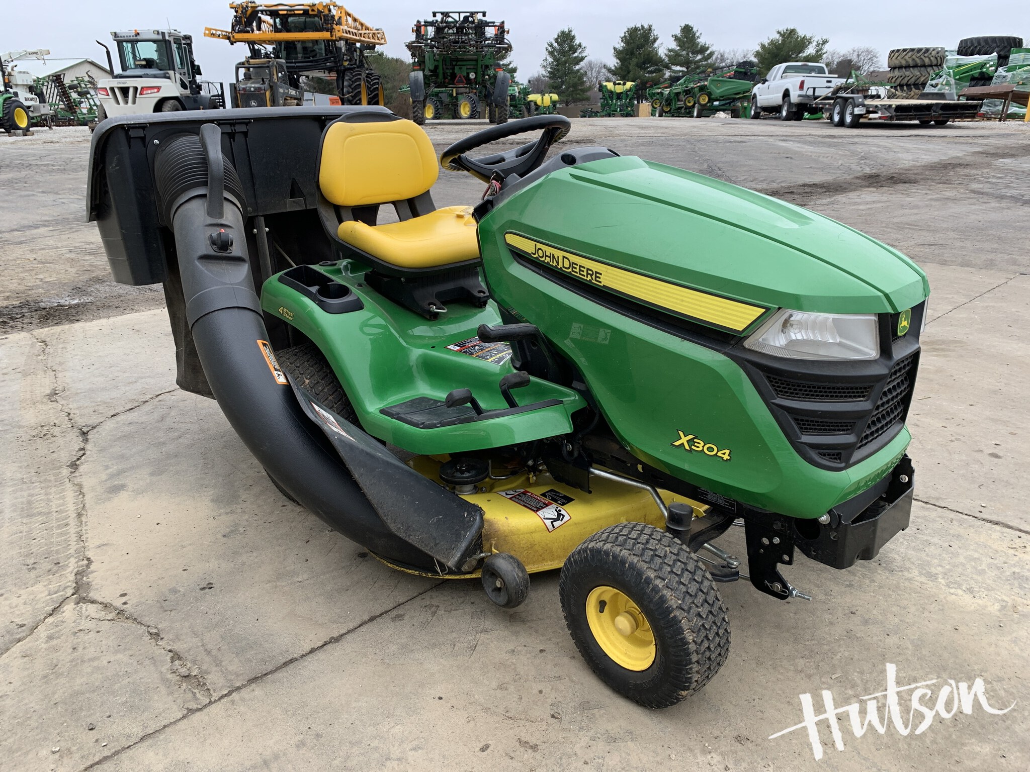 2015 John Deere X304