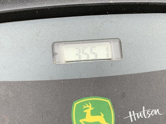 Photo of 2015 John Deere X304