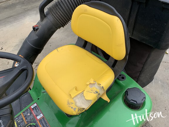 Photo of 2015 John Deere X304