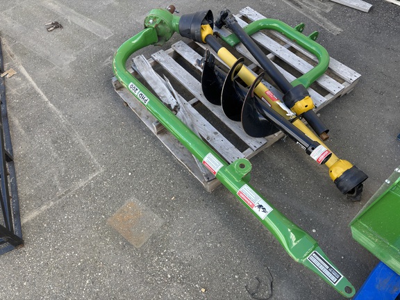Used 2015 Frontier PHD200 Compact Utility Tractor Attachments at Horizon Ag & Turf in Edmonton West, AB - Photo5
