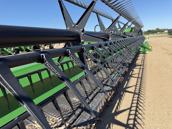 2024 John Deere RD40F - Photo18