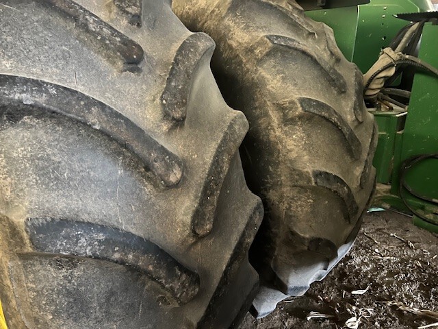 1997 John Deere 9400 Image 4