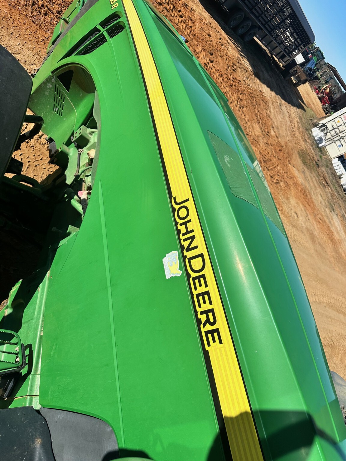 2012 John Deere 8235R Image 2